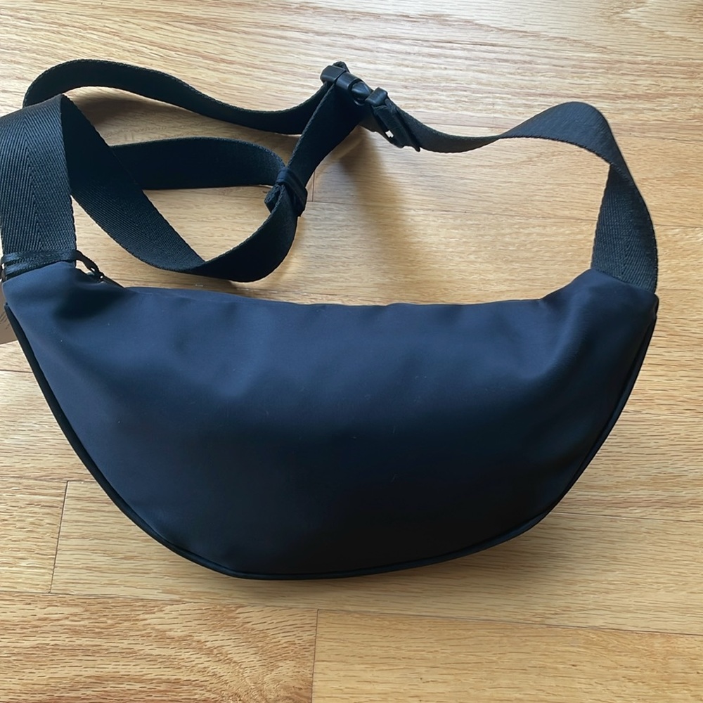 NWT JJB Belt Bag - Picture 3 of 5